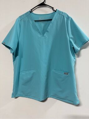 Figs Technical Collection Scrub Uniform in Aqua Extra Extra Large